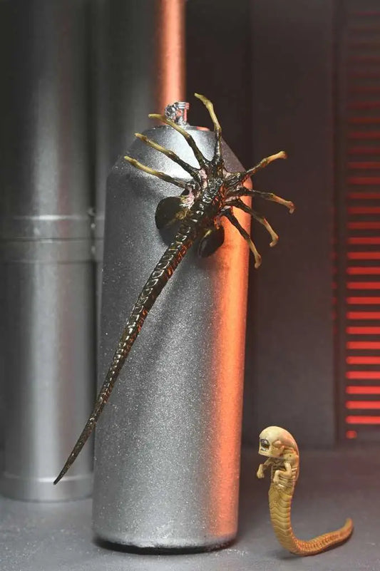 Alien: Romulus – Ultimate Xenomorph XX121 Actionfigur – NECA