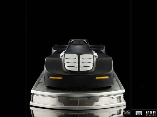 Batman: TAS Batmobil 1/10 Art Scale Statue – Iron Studios 63 cm - Actionfigurenwelt - Actionfigur Sammlerstück
