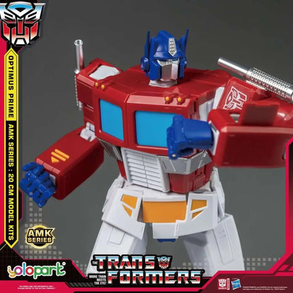 Yolopark AMK Optimus Prime – Transformers Generation One Modellbausatz (20 cm)