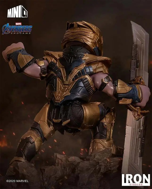 Avengers: Endgame – Thanos mit Doppelklinge – MiniCo Statue – Iron Studios