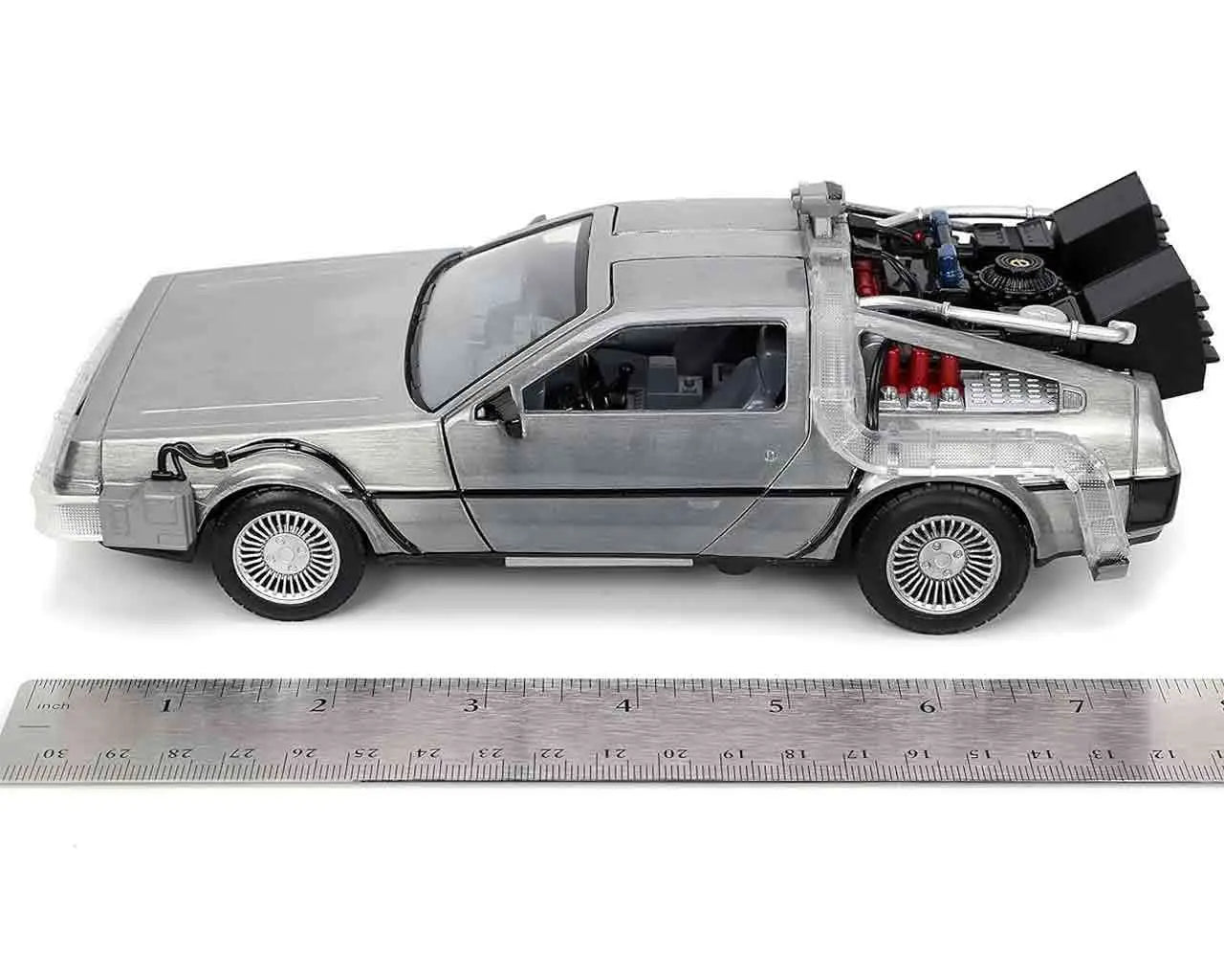 Zurück in die Zukunft – DeLorean Time Machine 1:24 Die-Cast Modell mit Licht – Jada Toys
