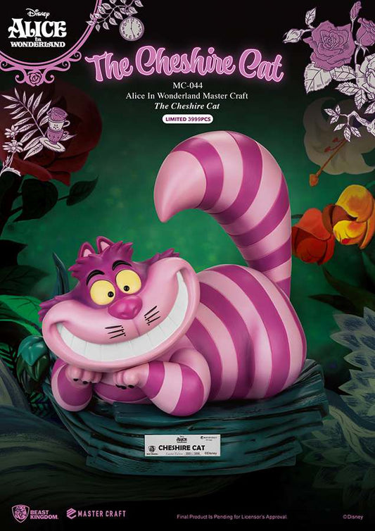Cheshire Cat-Figurine in einer Anzeige, die seine verspielte und geheimnisvolle Ausstrahlung zeigt.