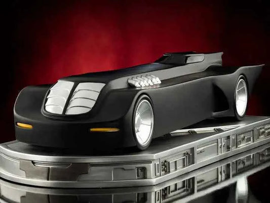 Batman: TAS Batmobil 1/10 Art Scale Statue – Iron Studios 63 cm - Actionfigurenwelt - Actionfigur Sammlerstück