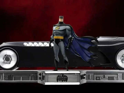 Batman: TAS Batman & Batmobil 1/10 Deluxe Statue – Iron Studios - Actionfigurenwelt - Actionfigur Sammlerstück