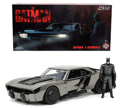 Jada Toys Next Level 1:24 Batmobil & Batman (2022) – SDCC Chrome Edition