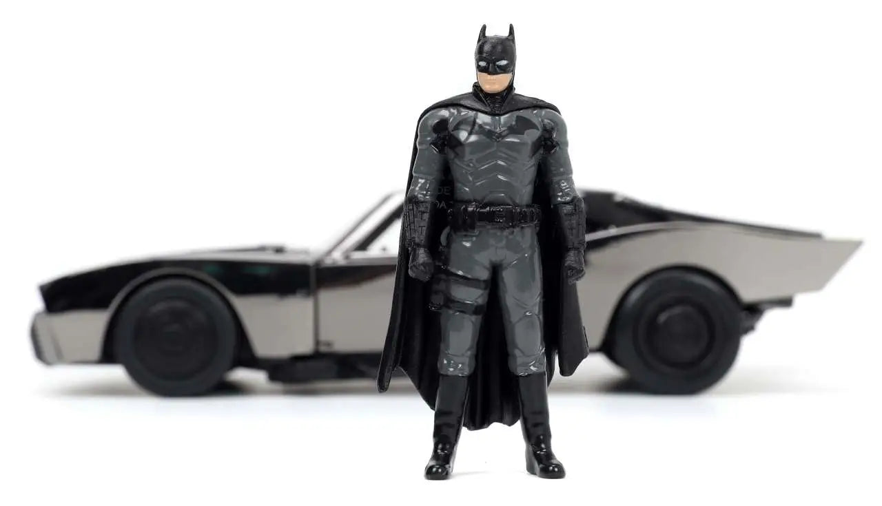 Jada Toys Next Level 1:24 Batmobil & Batman (2022) – SDCC Chrome Edition