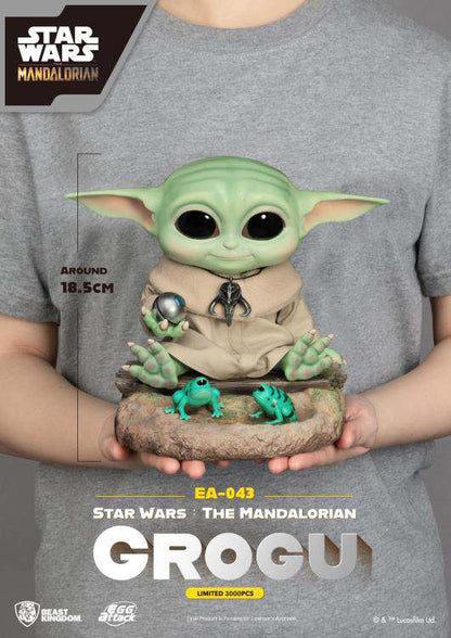 Star Wars Egg Attack Mandalorian Grogu Statue Beast Kingdom