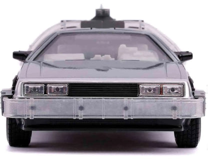 Zurück in die Zukunft II – DeLorean Time Machine 1:24 Die-Cast Modell mit Licht – Jada Toys