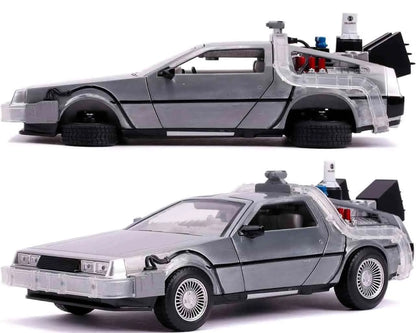 Zurück in die Zukunft II – DeLorean Time Machine 1:24 Die-Cast Modell mit Licht – Jada Toys
