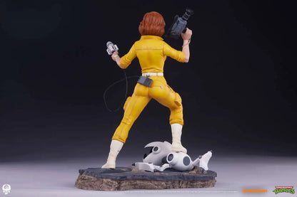 PCS Teenage Mutant Ninja Turtles April O'Neil 1:4 Statue – Premier Series