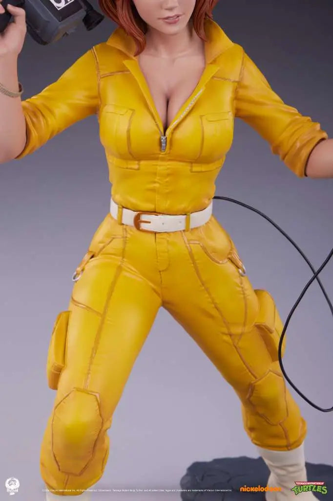 PCS Teenage Mutant Ninja Turtles April O'Neil 1:4 Statue – Premier Series
