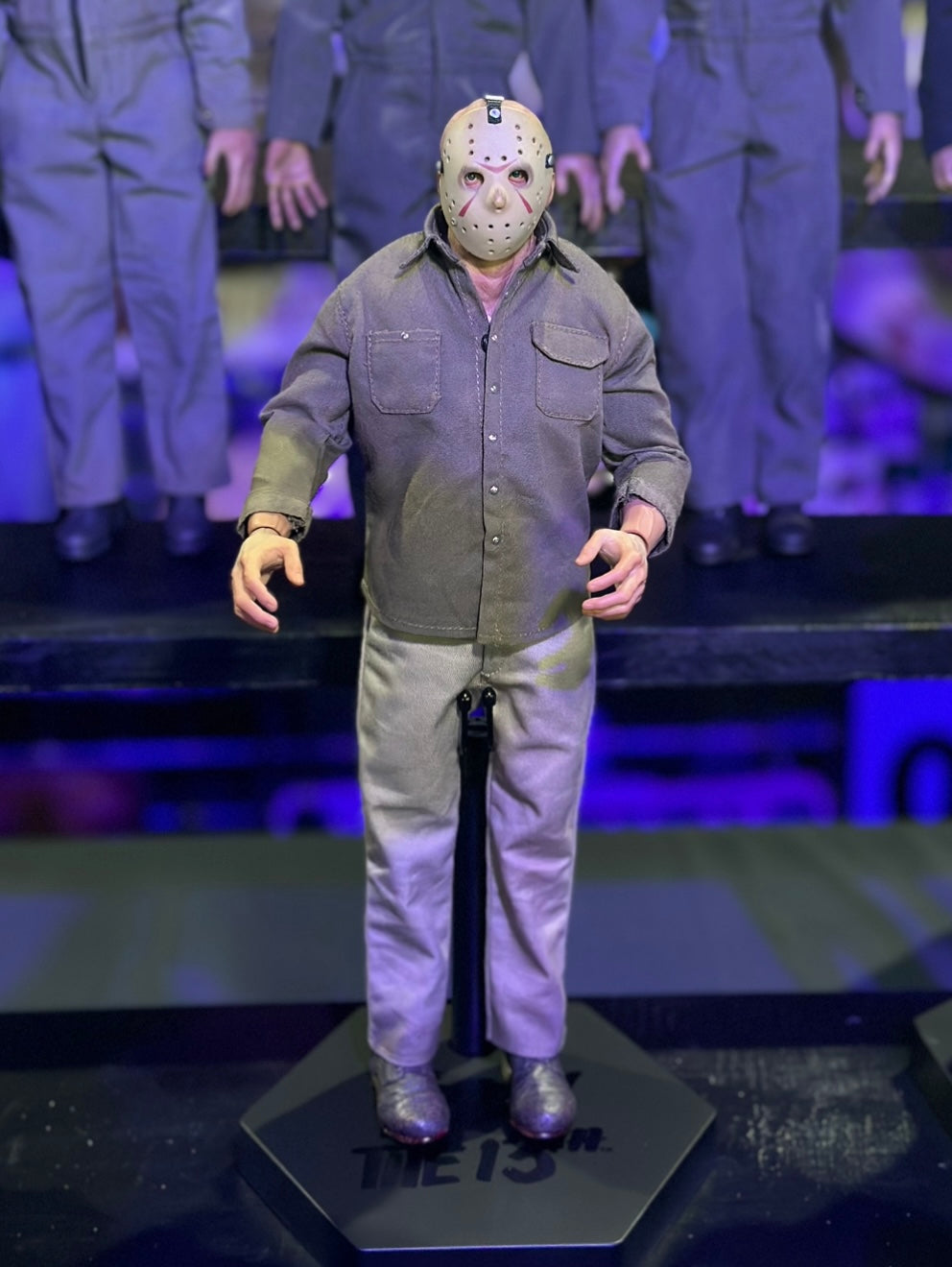 Sideshow Collectibles Und wieder ist Freitag der 13. Jason Voorhees 1/6 Sixth Scale Figur