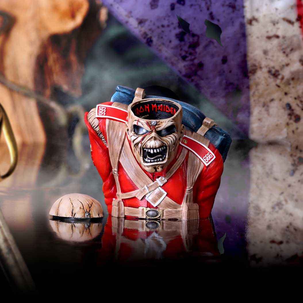 Nemesis Now Iron Maiden: The Trooper Eddie Büste & Box – 26,5 cm - Actionfigurenwelt - Actionfigur Sammlerstück