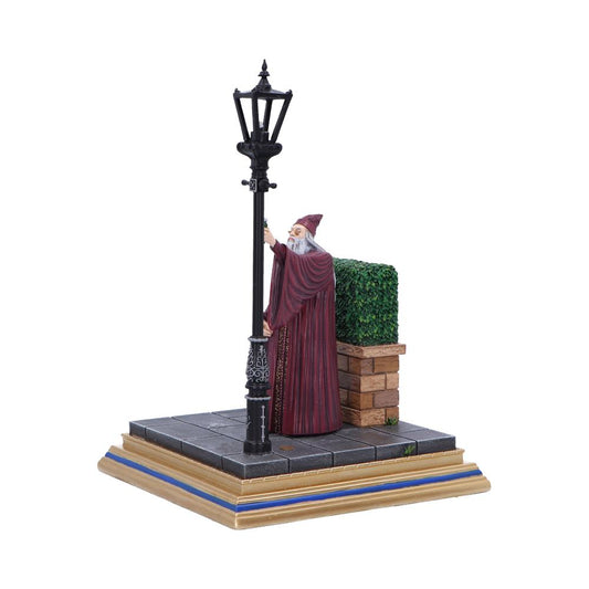 Harry Potter Privet Drive Light Up Figur mit Beleuchtung, 18,5 cm